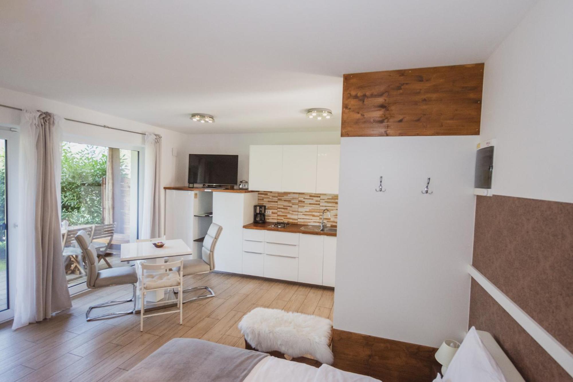 Pr'Fik Apartments Kranj Quarto foto